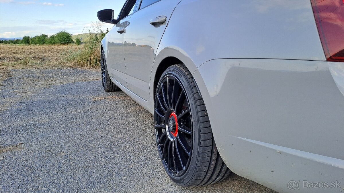 OZ Racing - 2