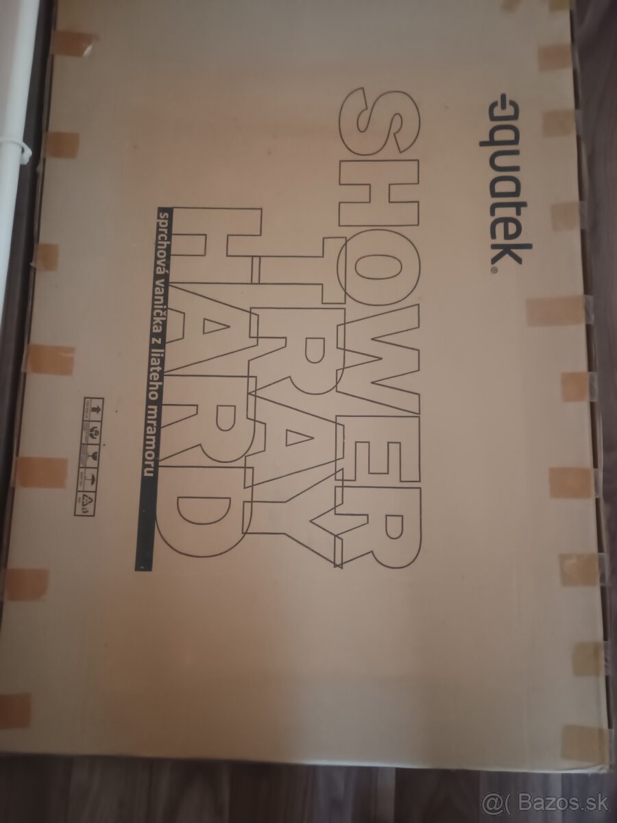 Sprchový kút a vanicka - 2