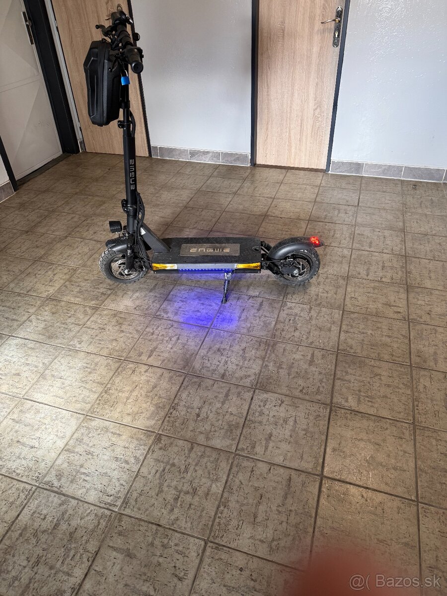 Elektricka kolobežka - 2