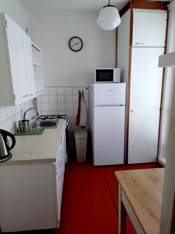 Prenaj.3-izb.byt na Exnárovej, v Ružinove, BA 2 - 2