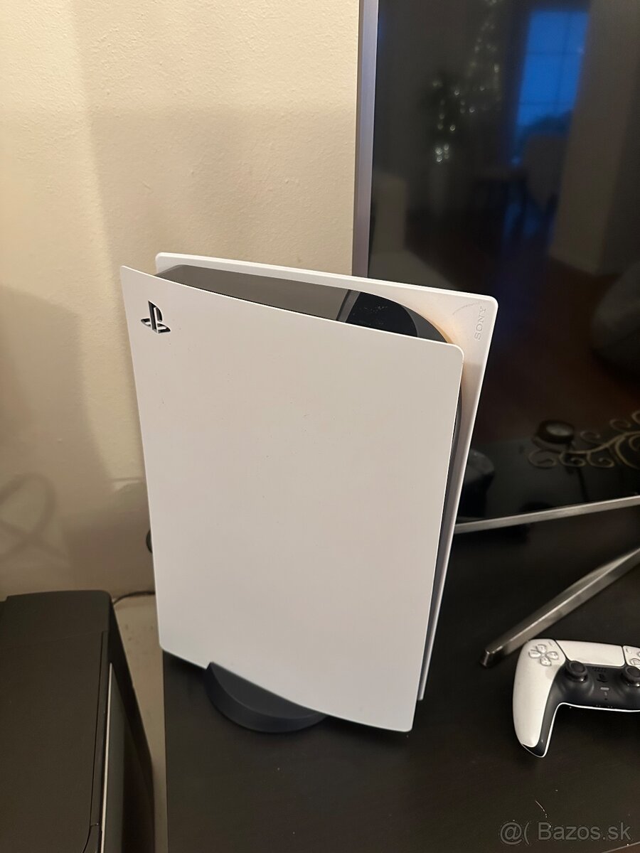 PlayStation 5 (PS5) s mechanikou – 825GB - 2