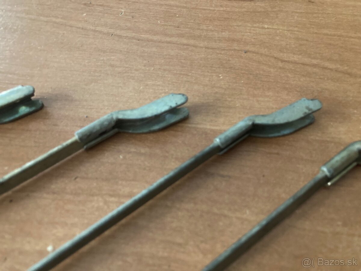 Gaz 69 predám nové stierače a iné. - 2