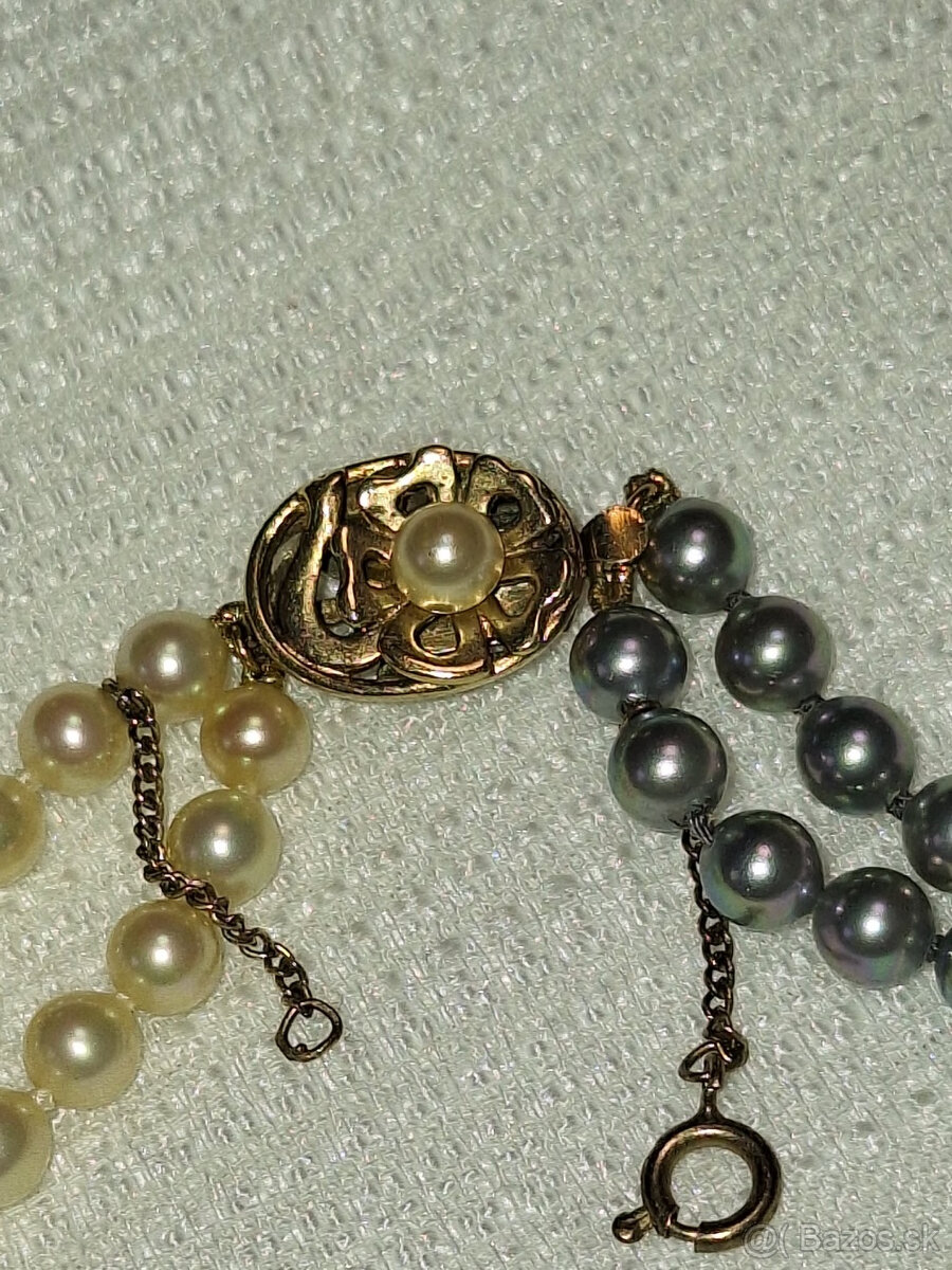 KRÁSNY NÁHRDELNÍK - 2