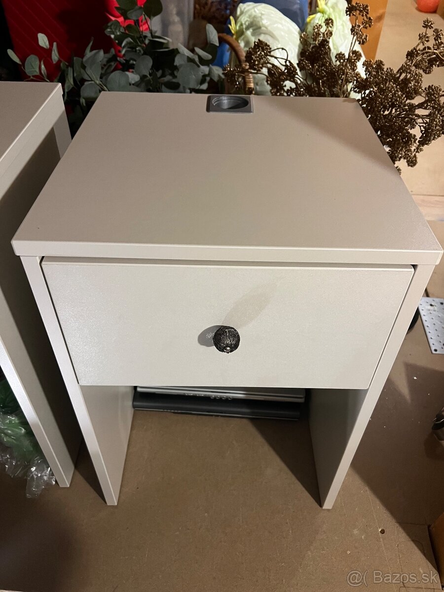 Nočné stolíky - 2