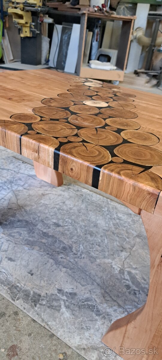 Konferenčný stolík - 2