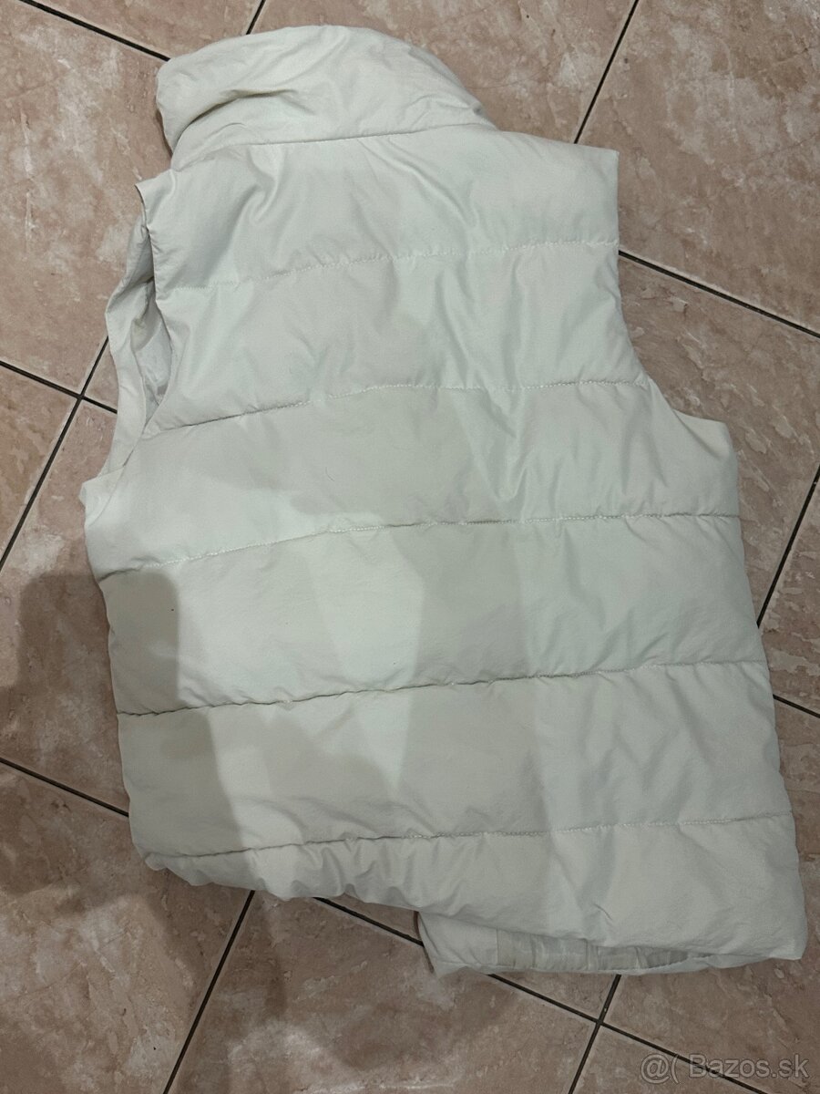 Dánska biela vesta - 2