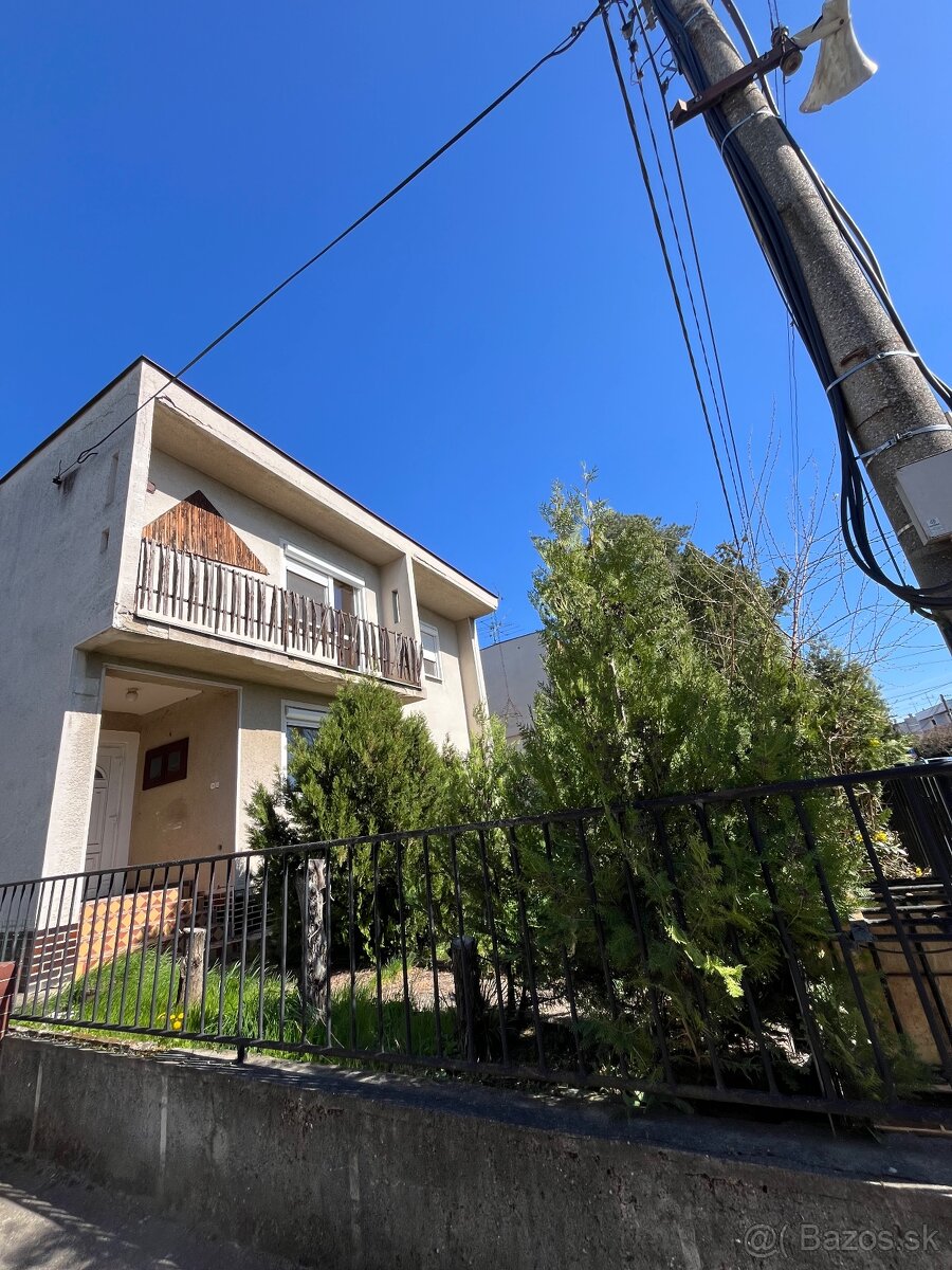 Na predaj v Štúrove RD - 2