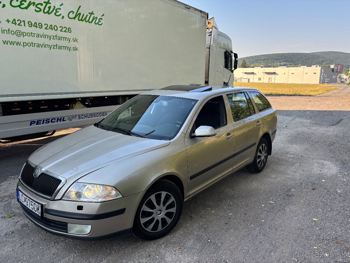 Škoda Octavia II - 2