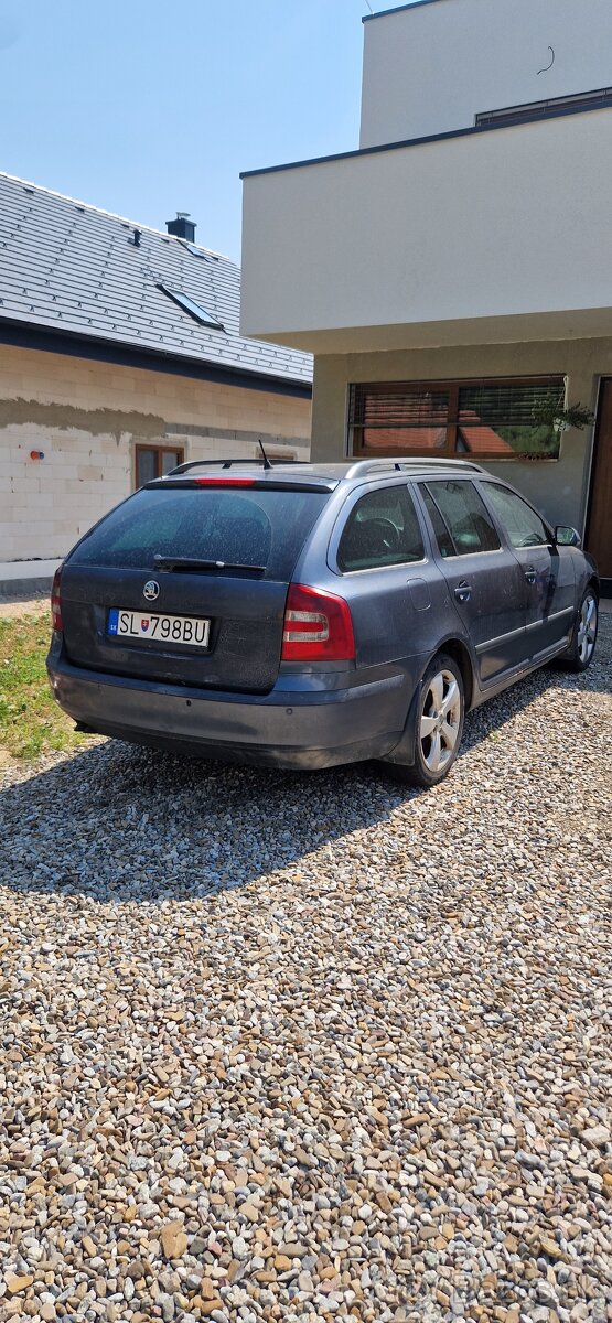 Škoda Octavia 2 - 2