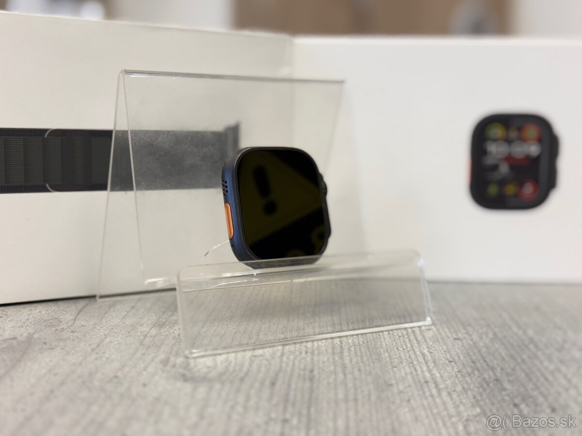 Apple Watch Ultra 2 49mm Black Titanium - 2