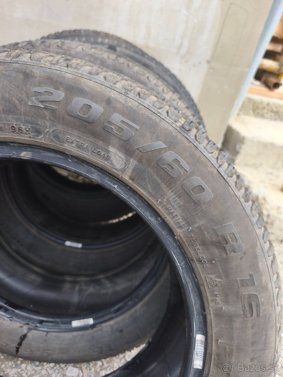 205/60 r16 zimné - 2