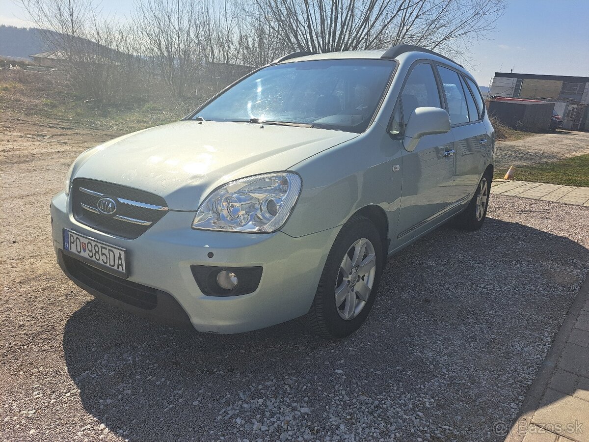 Kia Carens - 2