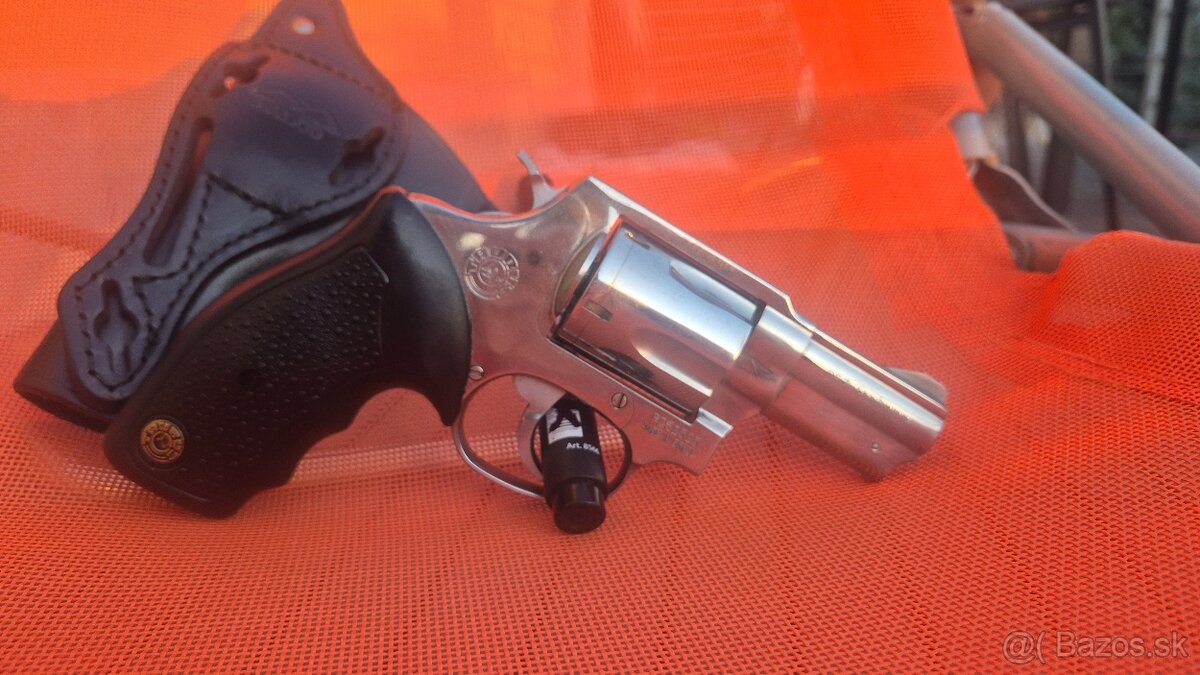 TAURUS 357 MAGNUM - 2
