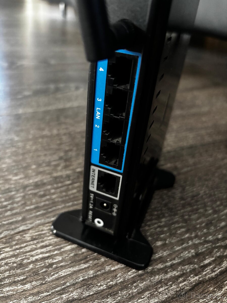 Wifi Router D-link DIR 300 - 2
