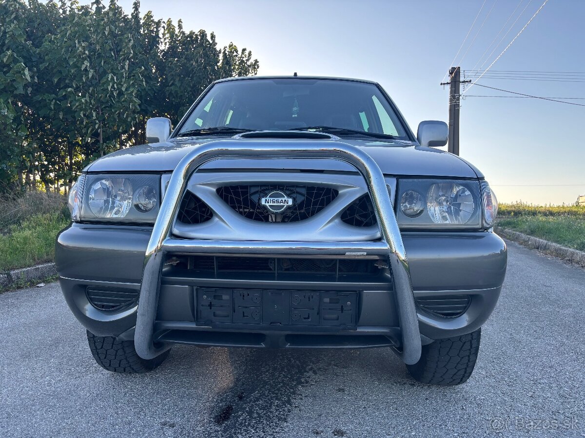 Nissan Terrano 2.7 TDi 4x4 Off Road edícia