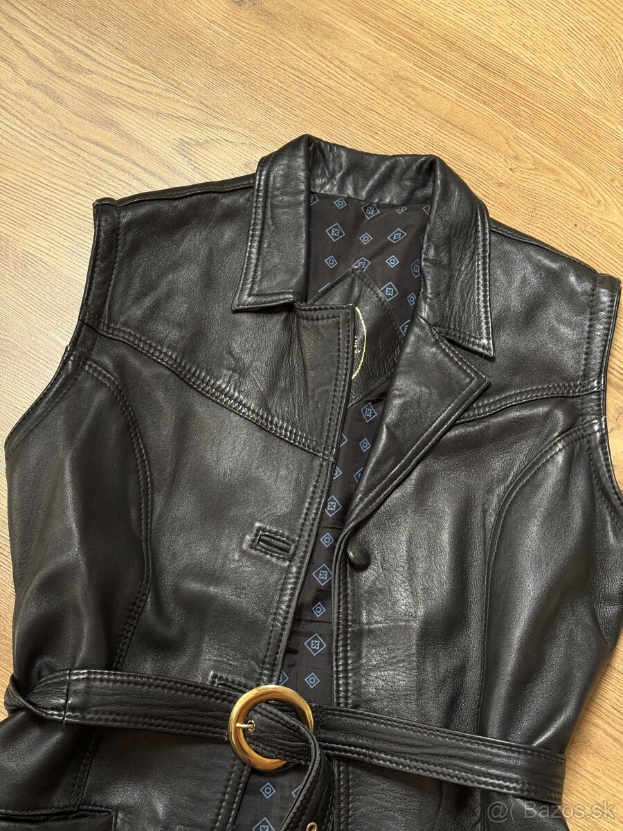 Predĺžená kožená vesta - 2