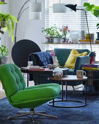 Predám dizajnové otočné látkové kreslo - 2