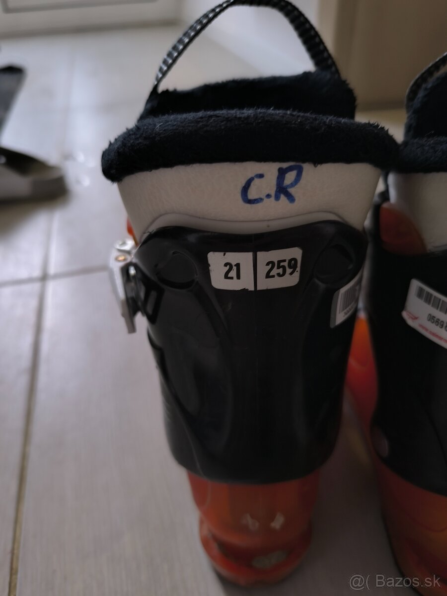 Lyže a lyziarky - 2