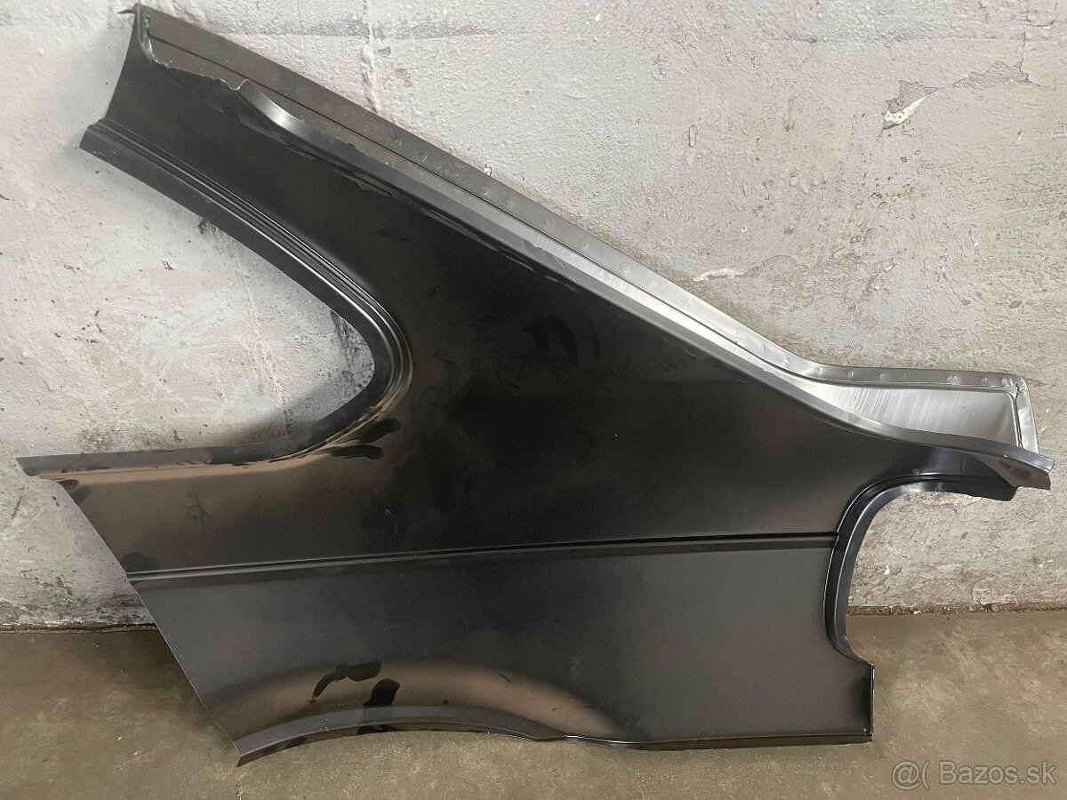 BMW e36 zadný blatník 41218191130 - 2