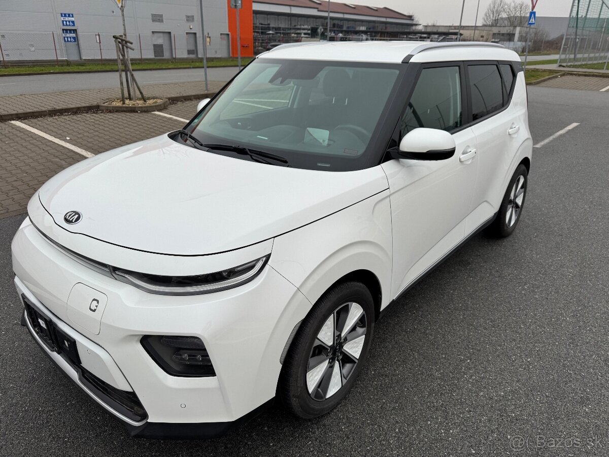 Kia Soul EV - 2