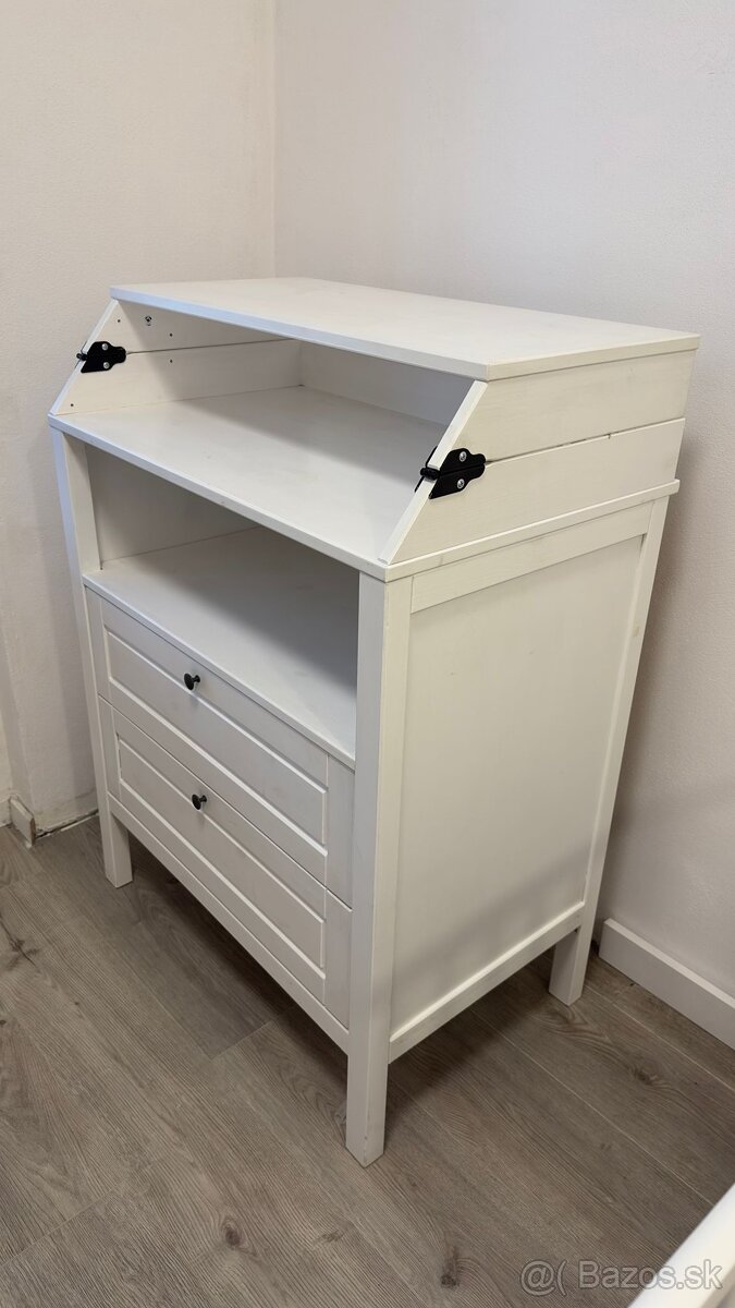 Prebaľovací pult SUNDVIK - 2