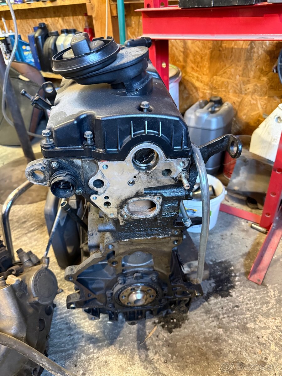 Predám polomotor - 2