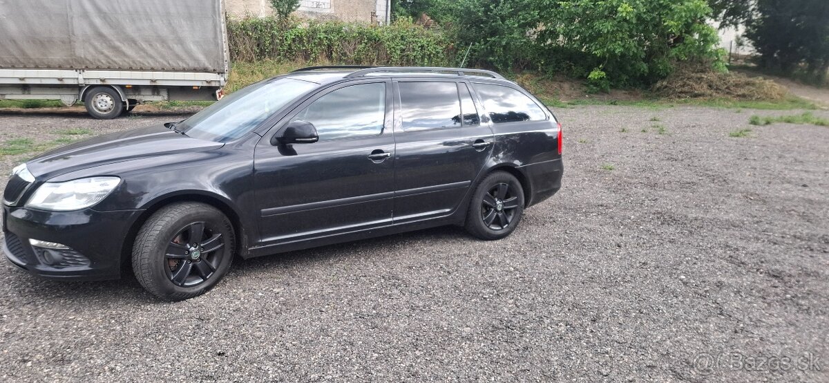 Škoda Octavia II Combi 2.0 TDI 103KW - 2