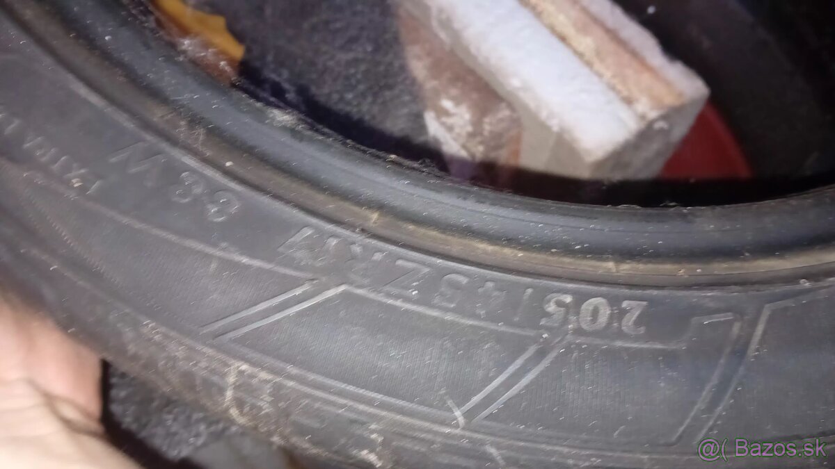 205/45 r17 Dunlop sport maxx - 2