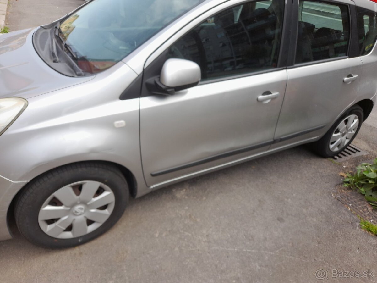 Na ND Nissan Note 1,4 benzin. - 2