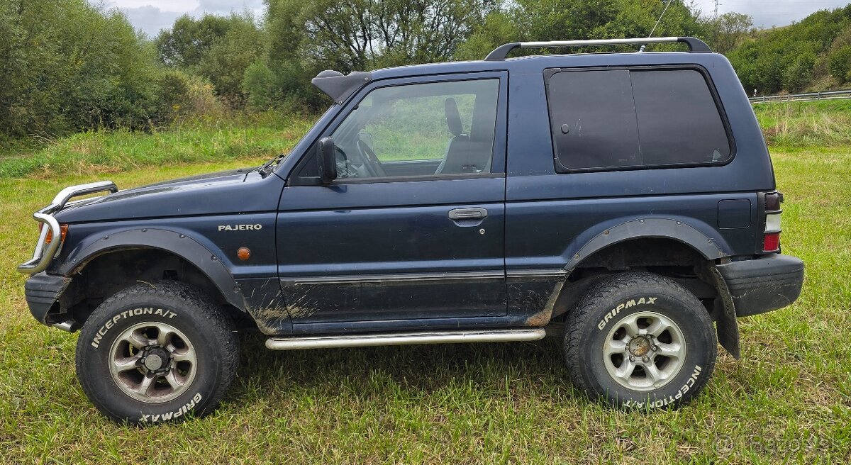 PAJERO MT 2.5 TD GLX - 2