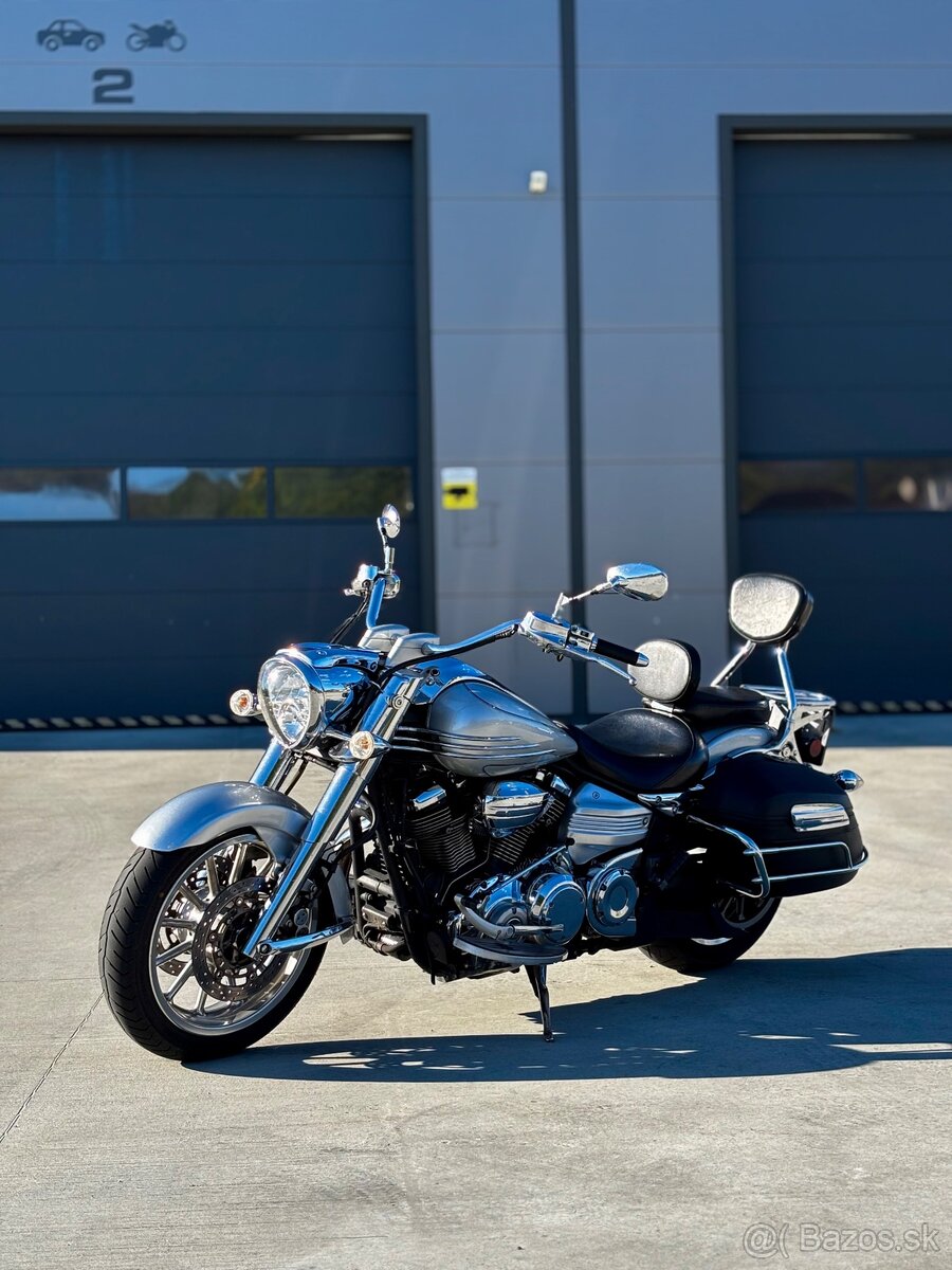 YAMAHA XV 1900 Stratoliner - 2