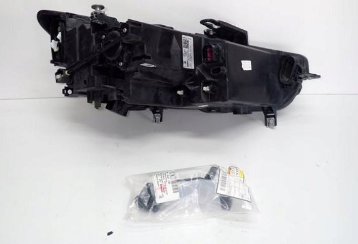 cupra formentor svetlo full led - 2
