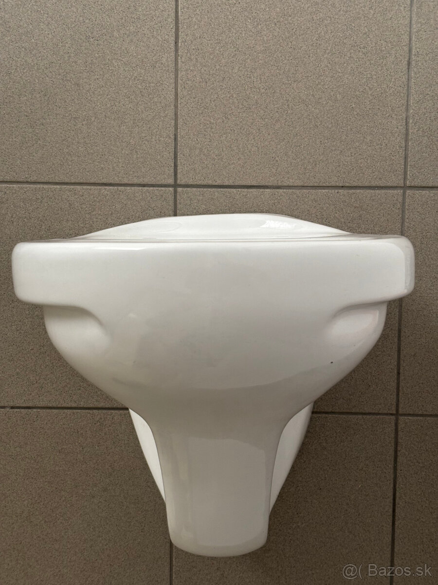 WC záchod závesný - 2