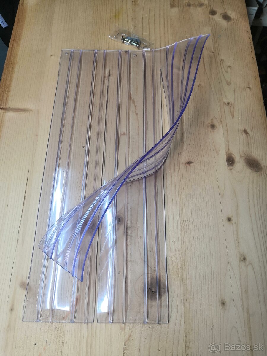 PVC záves na psiu búdu - 2