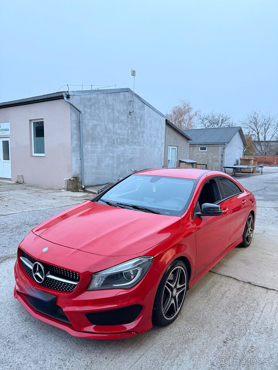 Mercedes-Benz CLA 220CDi AMG - 2