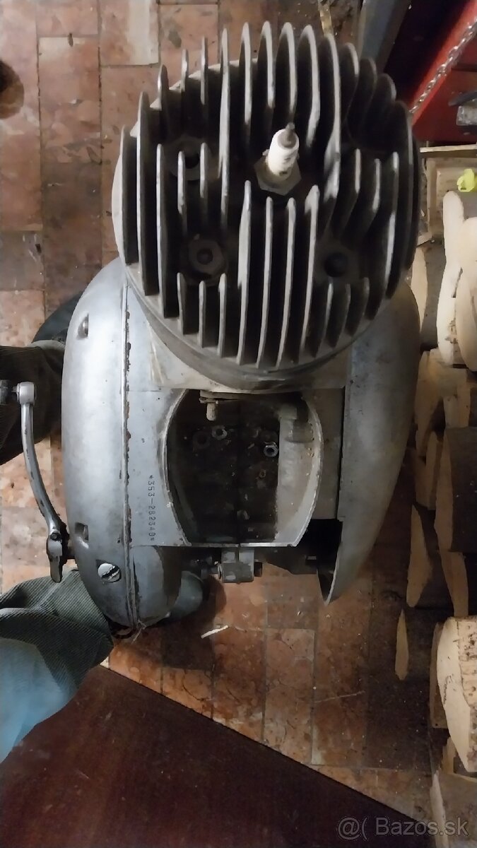 Motor jawa 250 353 - 2