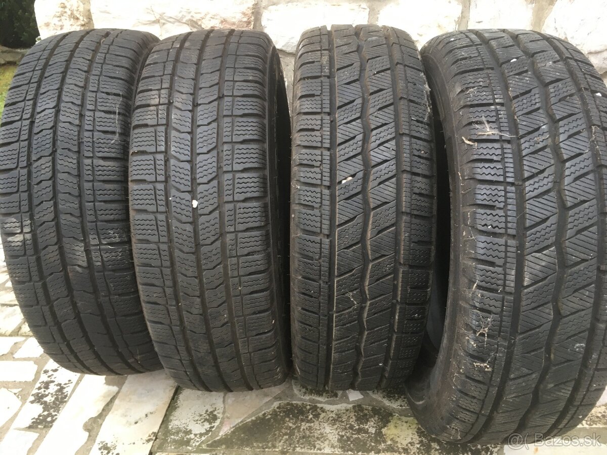 BF GOODRICH HANKOOK 205/65R16C - 2