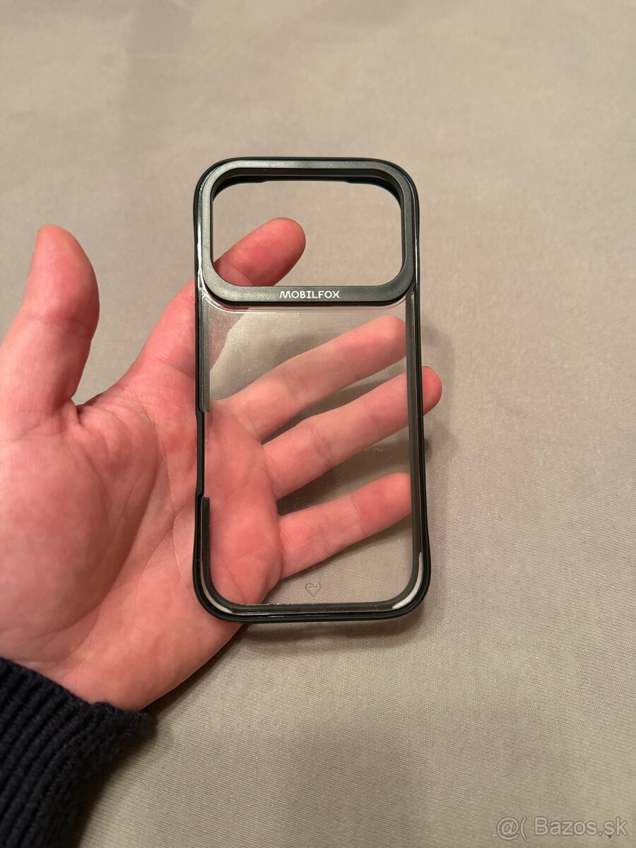 Iphone 17pro kryt - 2