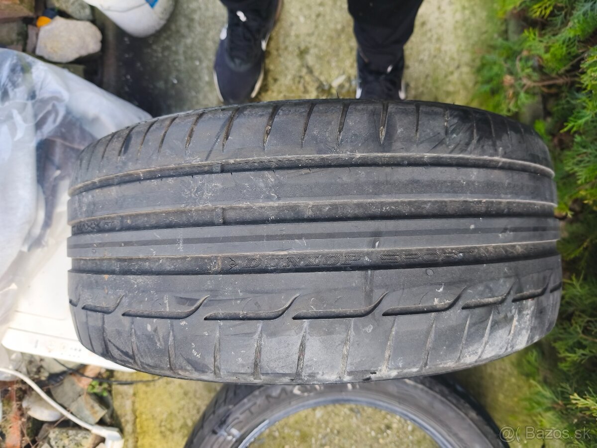 Dunlof 225/45 r17 - 2