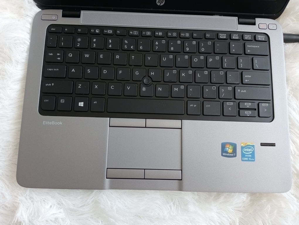 predám Hp elitebook 820 g1 , Intel i5 ,8gb ram , ssd ,Win 10 - 2