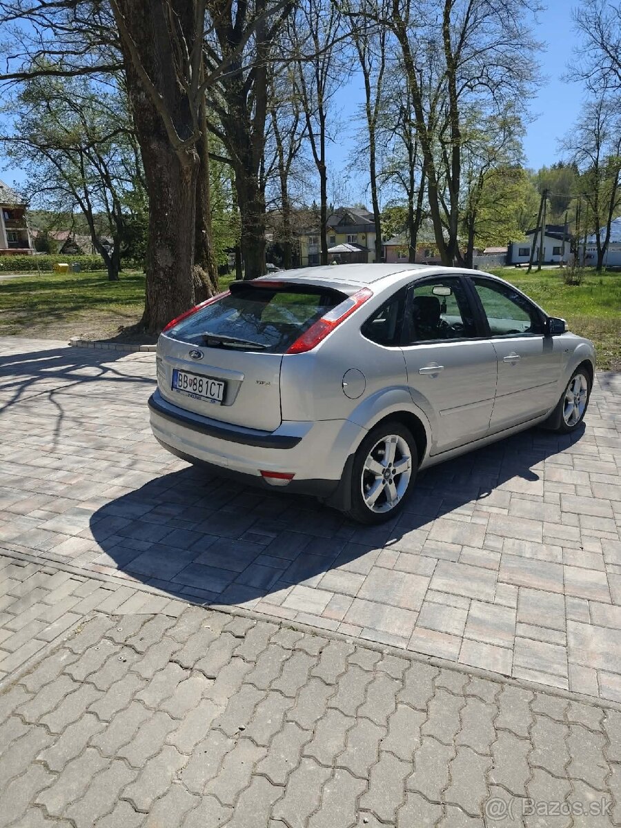 Ford Focus - 2