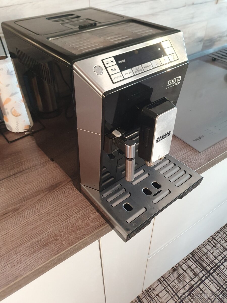 Predám kávovar DeLonghi Eletta Cappucinno Top - 2