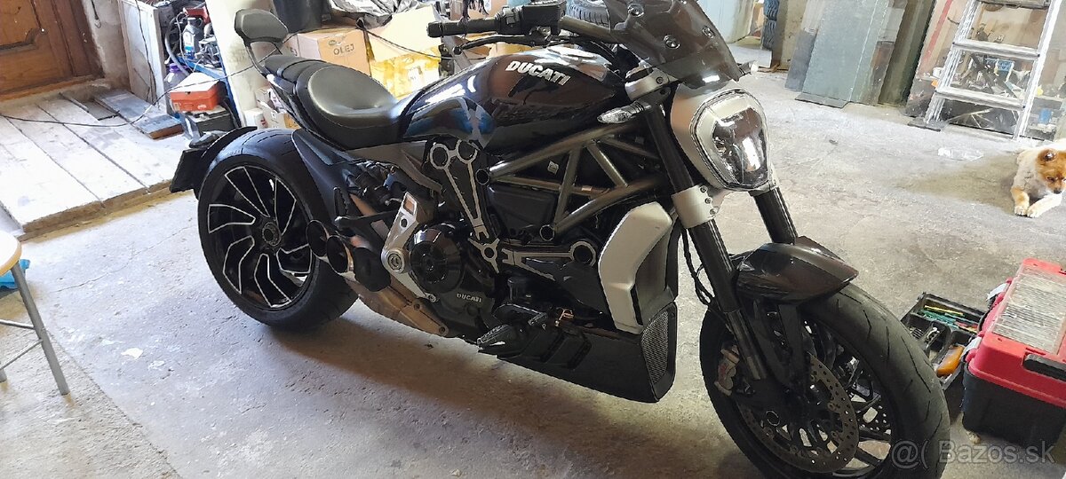 Ducaty x diavel s - 2