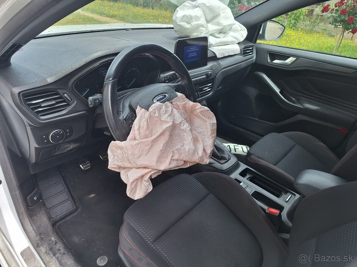 Ford Focus IV Turnier - 2