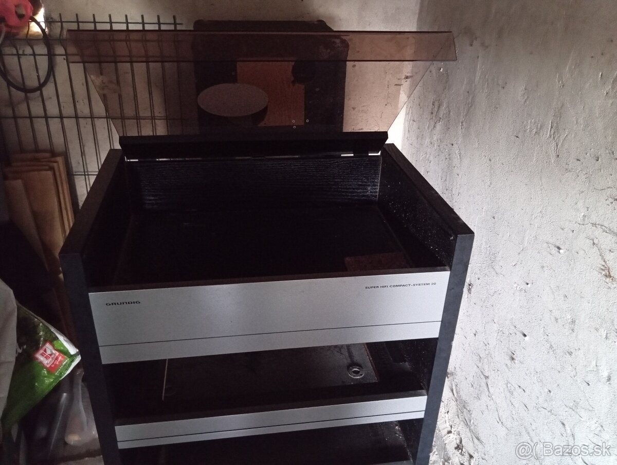 Predám Grundig kasse - rack - 2