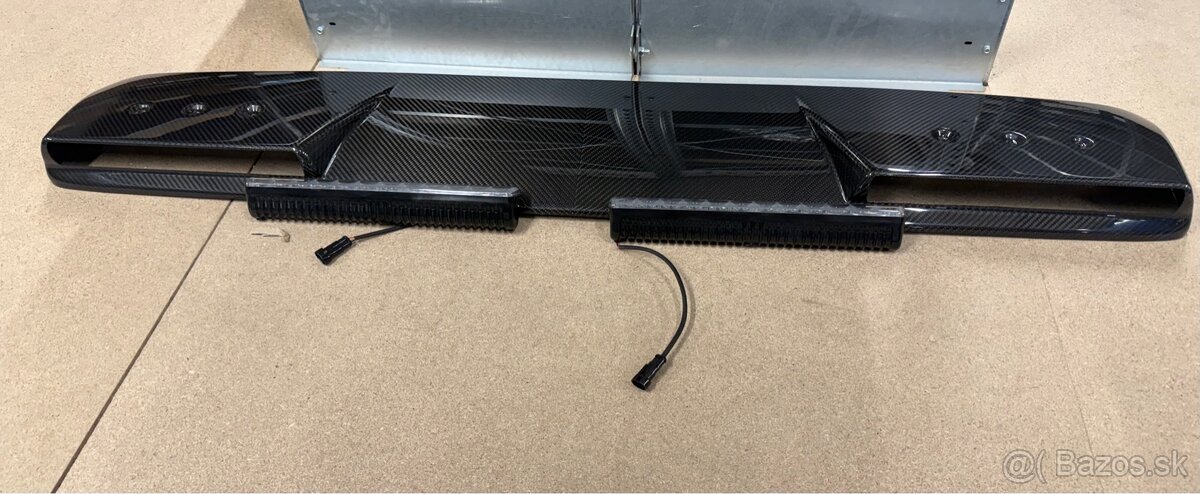 Brabus predný horný spoiler G-Class - 2