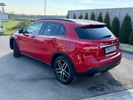 Mercedes-Benz GLA 200 d A/T - 2