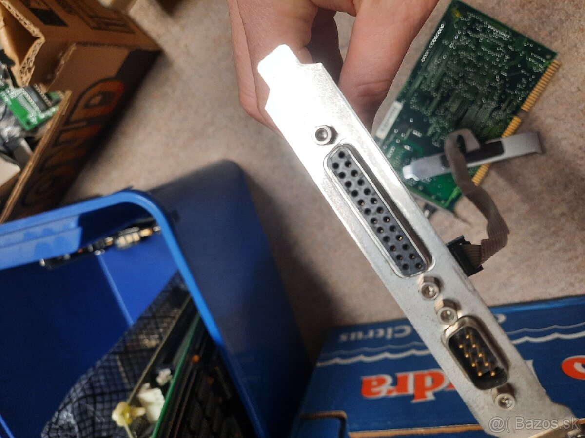 Retro 8 bitový Multi-I/O radič - 2