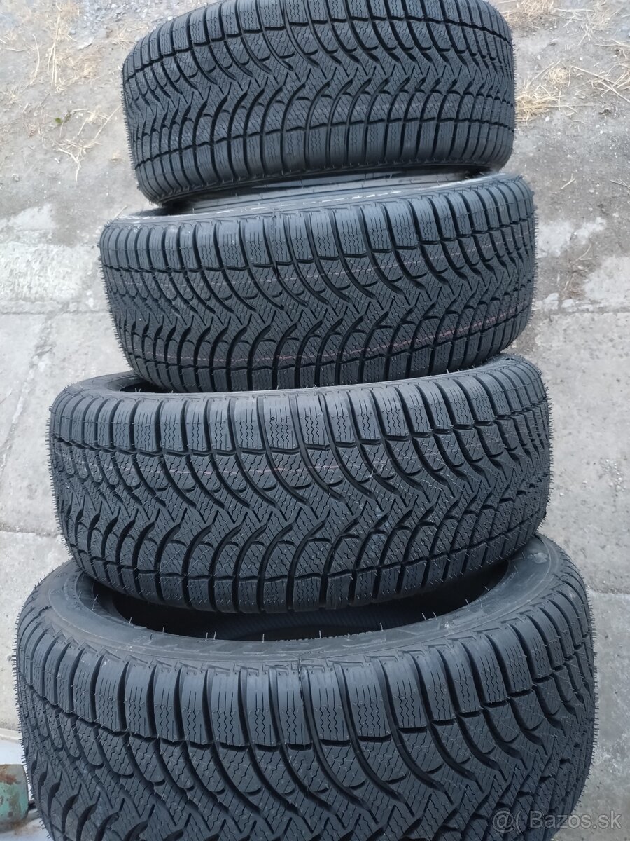 Zimné pneumatiky 225/45 R17 - 2