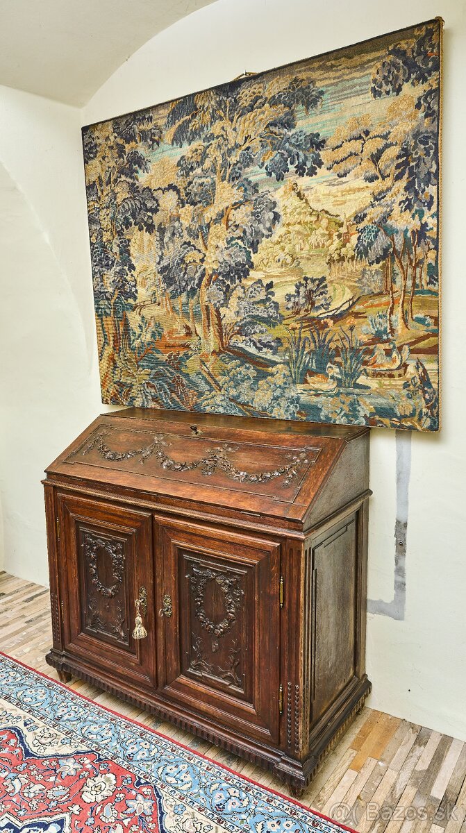 Klasicistický dubový sekretár s komodou z obdobia okolo roku - 2